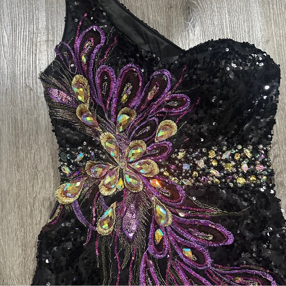Cinderella One Shoulder Open Back Full Sequin Black & Purple Peacock Dress Sz 4 - Picture 5 of 16